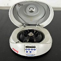 Eppendorf Mini Spin Plus Centrifuge image 2
